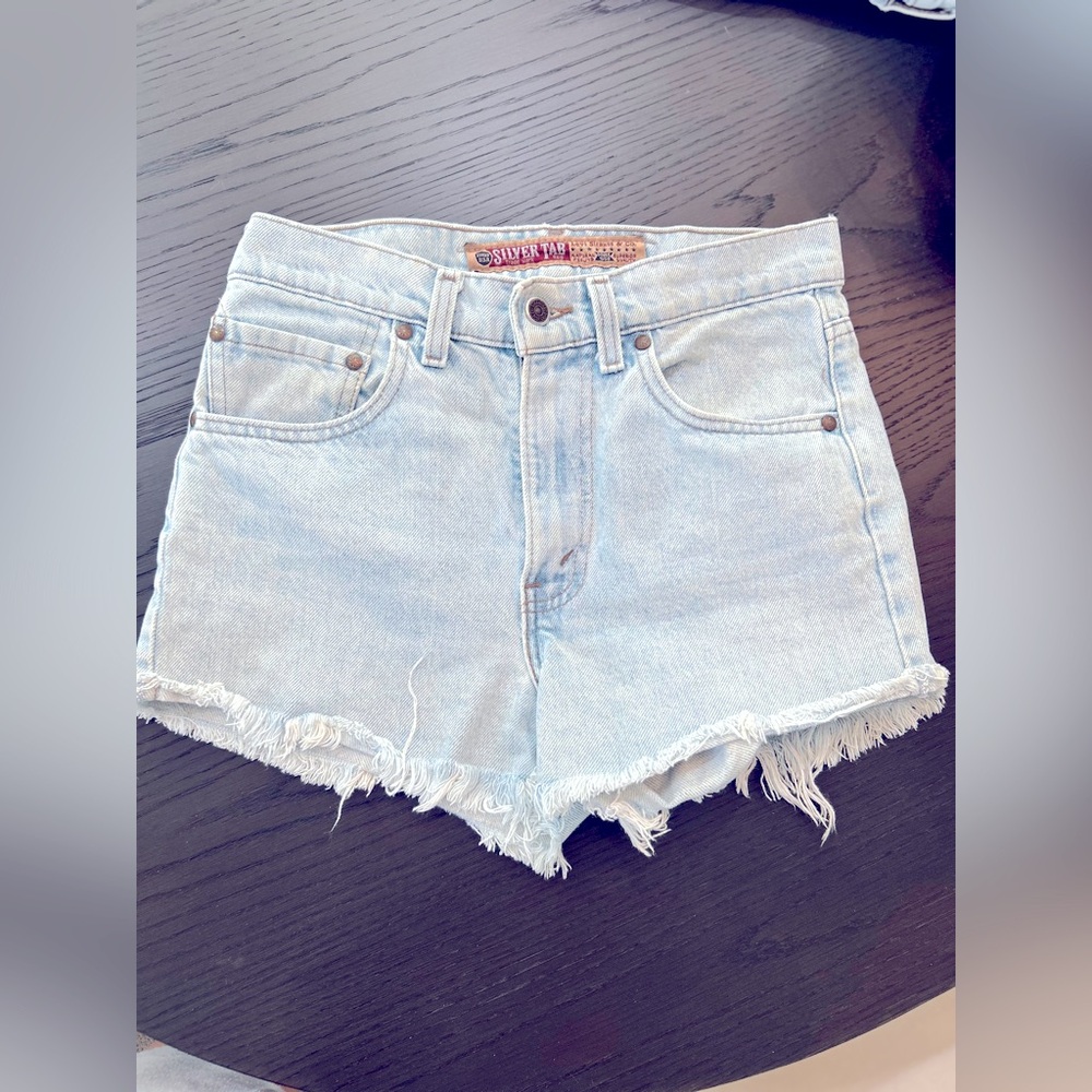 Vintage Levi’s shorts